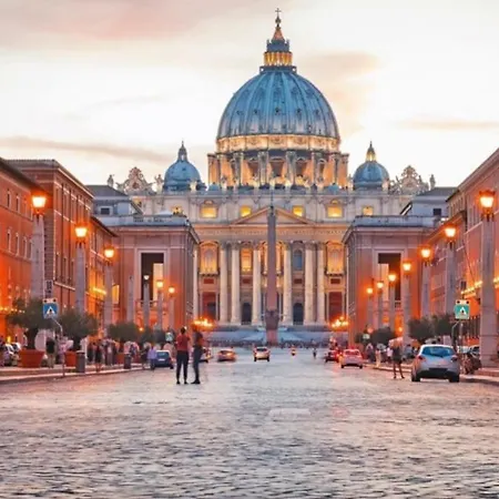 Spacious Bright Apartment Next To The Vatican - Large Elevator! *