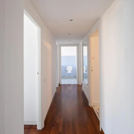 Spacious Bright Apartment Next To The Vatican - Large Elevator! *
