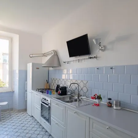 Spacious Bright Apartment Next To The Vatican - Large Elevator! Apartment Rom