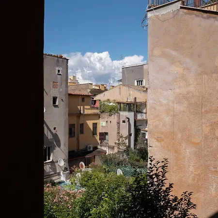 شقة Borgo Pio Private *